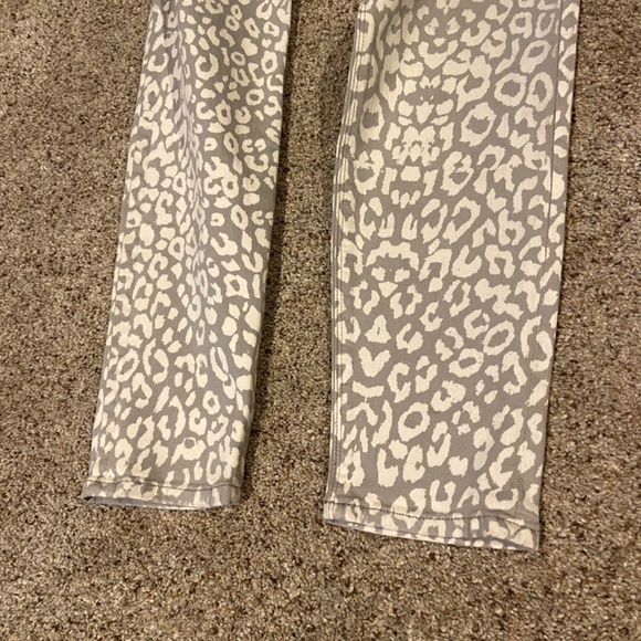 Hudson grey cheetah print jeans - Picture 2 of 6